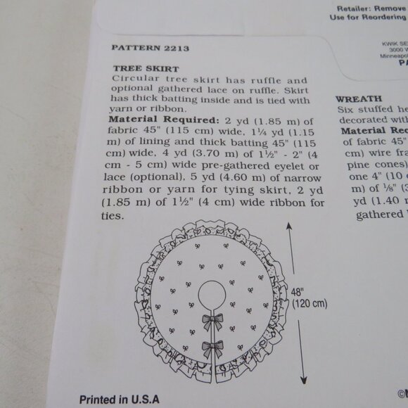 Kwik Sew 2213 sewing Pattern Tree Skirt, Wreath (Hearts), Wall Hanging Moon - Picture 5 of 9